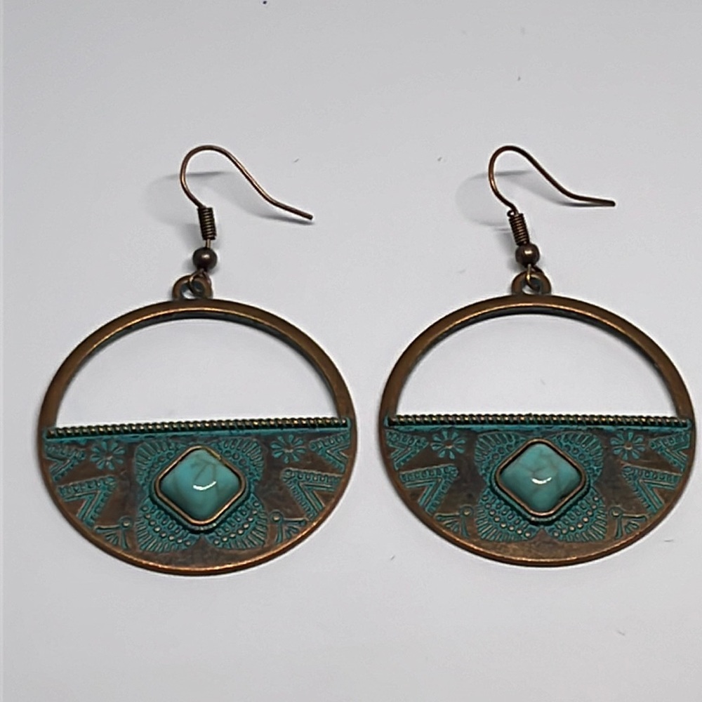 Earrings‎ Turquoise color pine stone bronze